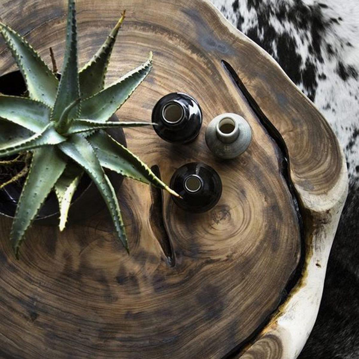 The glorious grain of suar wood | INBALI The glorious grain of suar wood | INBALI